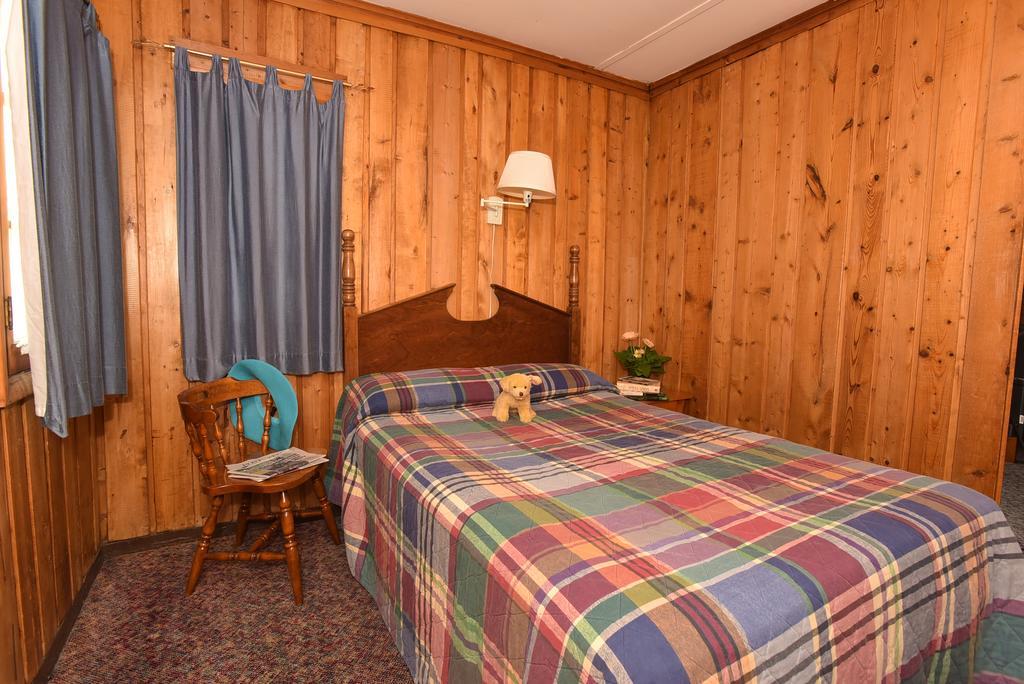 Lincoln Log Colony Hotel Lake George Kültér fotó