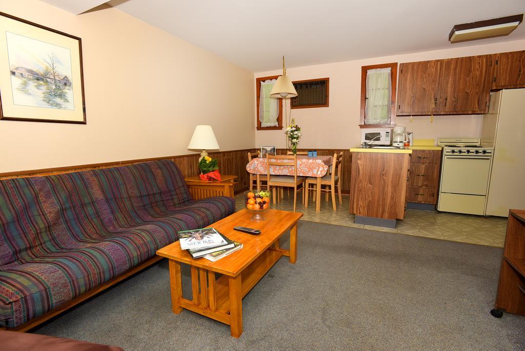 Lincoln Log Colony Hotel Lake George Kültér fotó
