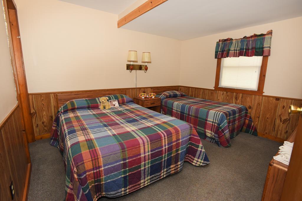 Lincoln Log Colony Hotel Lake George Kültér fotó